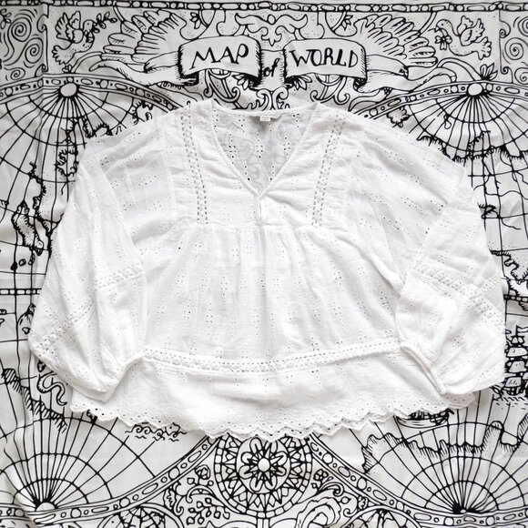 American Eagle Outfitters Tops - AE || Eyelet Boho Long Sleeve Blouse